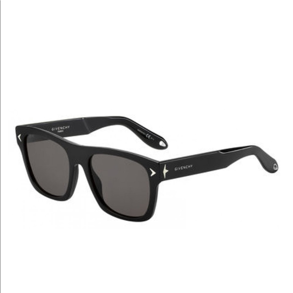 Givenchy sunglasses - Picture 2 of 8